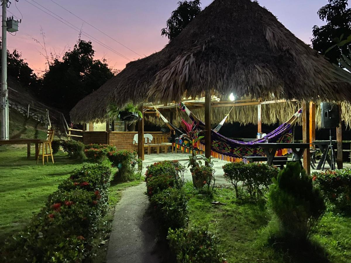 Ecohostal Palmares Del Rio Guachaca ภายนอก รูปภาพ